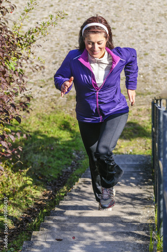 Photo: Fit halten mit Treppenlauf Fit halten mit Treppenlauf