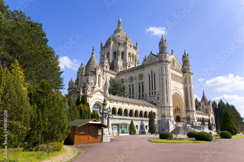 Photo: Basilica of Lisieux (Normandy, France) Basilica of Lisieux (Normandy, France)