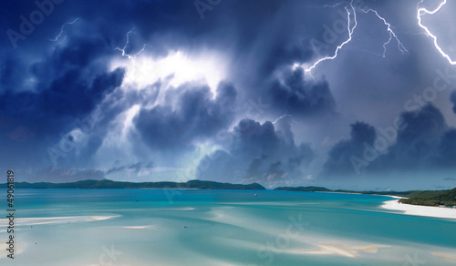 Photo: Wonderful colors of Whitsunday Islands on winter season, Austral Wonderful colors of Whitsunday Islands on winter season, Austral