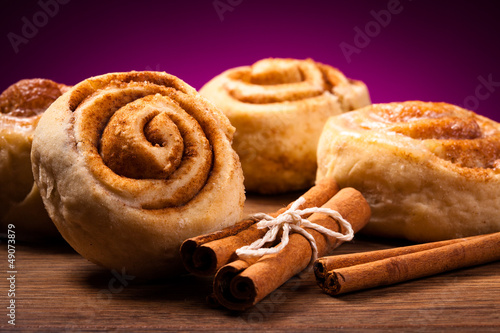 Photo: Sweet cinnamon rolls Sweet cinnamon rolls