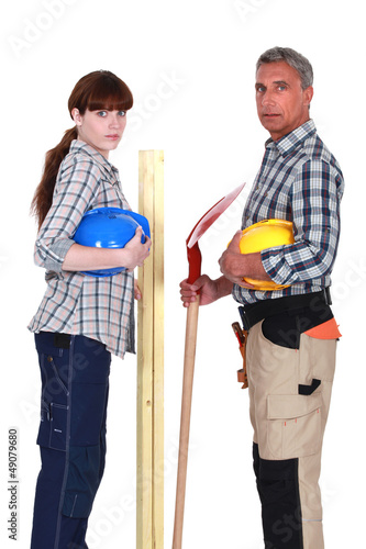 Photo: Bricklayer and carpenter Bricklayer and carpenter