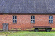 Landidylle mit Stall und Wagen