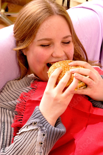 Photo: OBÉSITÉ CHEZ L'ENFANT OBÉSITÉ CHEZ L'ENFANT