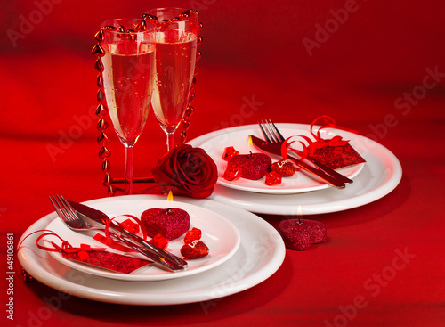 Photo: Red festive table setting Red festive table setting