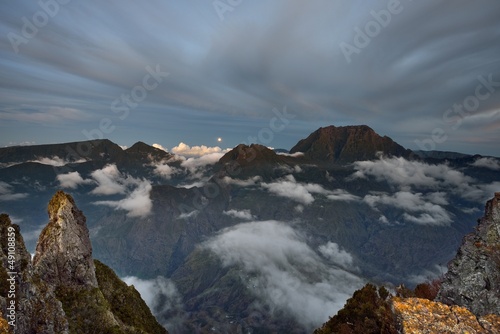 Photo: La nuit tombe sur Le Maïdo , Ile de la Réunion La nuit tombe sur Le Maïdo , Ile de la Réunion
