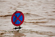 Überflutung bei Hochwasser nach Regen