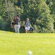 entspannt auf dem Golfplatz unterwegs