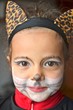 Photo: bambina con trucco di carnevale bambina con trucco di carnevale