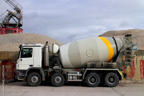 Photo: Concrete truck Concrete truck