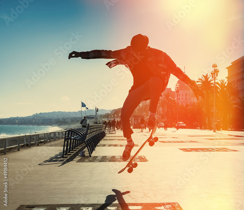 Photo: Silhouette of skateboarder Silhouette of skateboarder