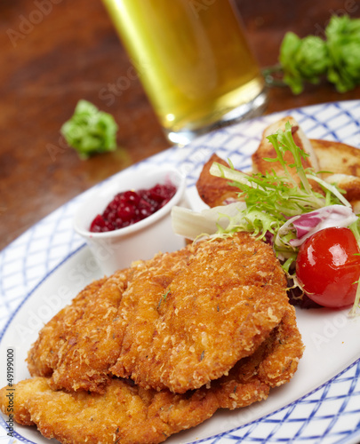 Photo: Schnitzel with salad Schnitzel with salad