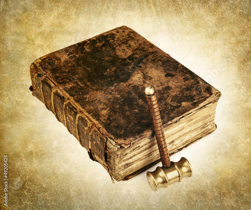 Photo: vintage law book and hammer vintage law book and hammer