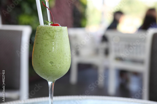 Photo: kiwi smoothie kiwi smoothie