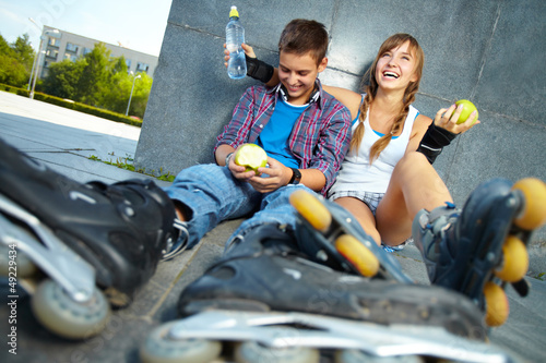 Photo: Teens with apples Teens with apples