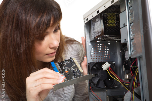 Photo: Frau als PC Techniker Frau als PC Techniker