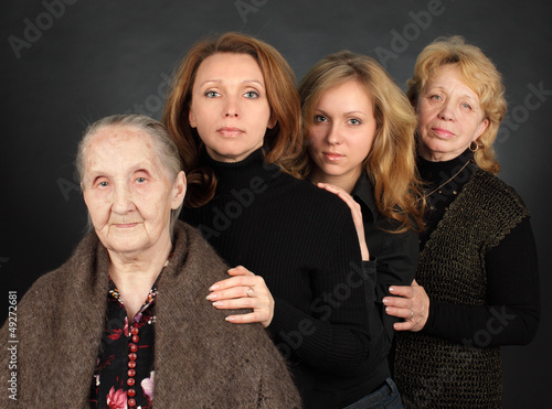Photo: Four generations of women in a family Four generations of women in a family