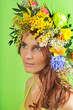 Foto: Spring-woman in wreath of flowers Spring-woman in wreath of flowers