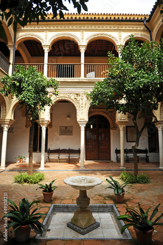 Photo: Casa de los Pinelo, palacio renacentista, Sevilla Casa de los Pinelo, palacio renacentista, Sevilla