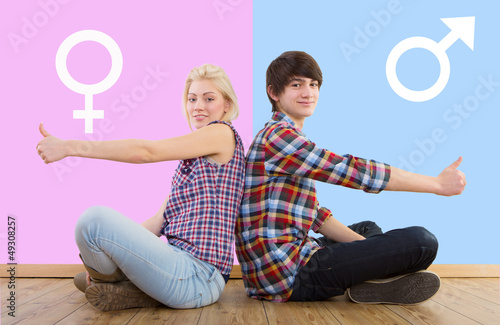 Photo: mann gegen frau mann gegen frau