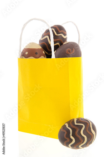 Photo: Shopping bag chocolate eggs Shopping bag chocolate eggs