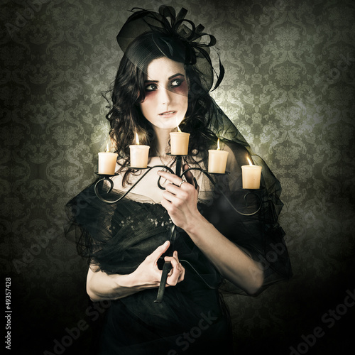 Photo: Beautiful Grunge Woman In Dark Vogue Fashion Style Beautiful Grunge Woman In Dark Vogue Fashion Style