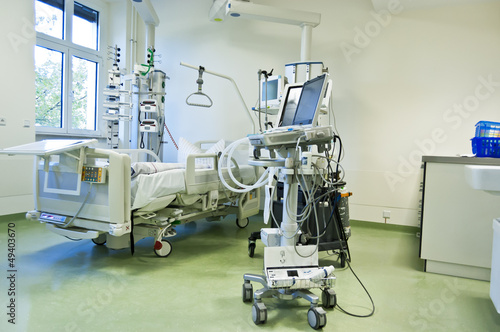 Photo: Intensive care unit with monitors Intensive care unit with monitors