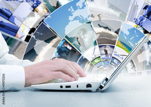 Photo: Computer keyboard and social media images Computer keyboard and social media images