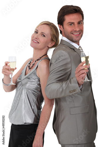 Illustration: Couple celebrating Couple celebrating