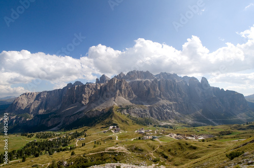 Photo: Grödner Joch und Sellagruppe - Dolomiten - Alpen Grödner Joch und Sellagruppe - Dolomiten - Alpen