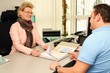 Besprechung der Bueromitarbeiter