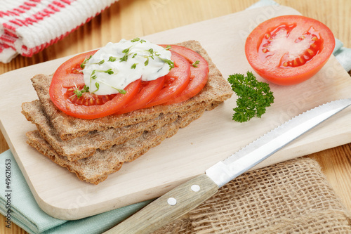 Photo: Knäckebrot mit Tomaten und Quark Knäckebrot mit Tomaten und Quark