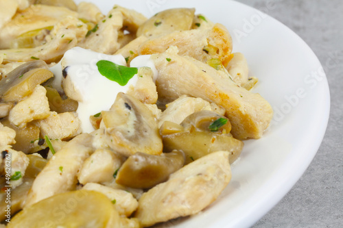 Photo: Hähnchengeschnetzeltes mit Champignons Hähnchengeschnetzeltes mit Champignons