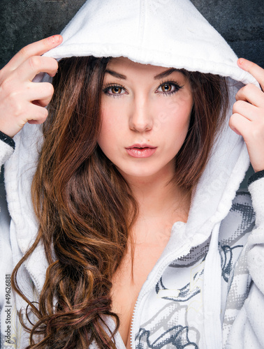 Photo: hoodie brunette hoodie brunette