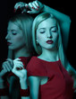 Foto: beautiful blonde woman beautiful blonde woman