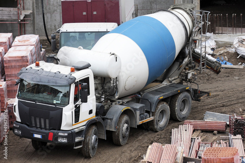 Photo: Cement mixer truck Cement mixer truck