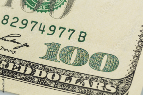 Photo: Viele Dollar Geldscheine Viele Dollar Geldscheine