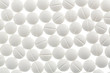 Weiße Tabletten in Fülle