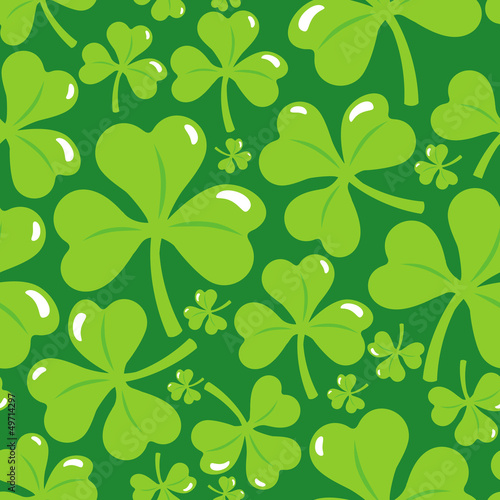 Vector: Vector seamless pattern with clover leaf Vector seamless pattern with clover leaf