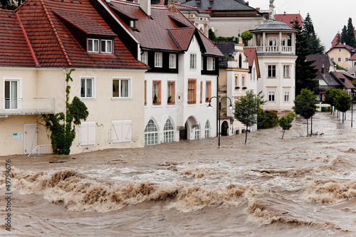 Photo: Hochwasser und Überflutung in Steyr, Österreich Hochwasser und Überflutung in Steyr, Österreich