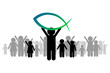 Menschenmenge jubelnd hinter Symbol