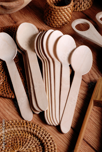 utensili da cucina in legno - cucchiai