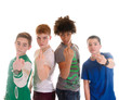 Teenager – Pubertät – Mittelfinger zeigen