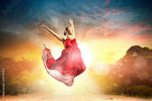 Photo: Female ballet dancer Female ballet dancer