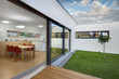 Quadro Beautiful new peaceful, modern home