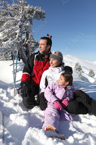 Photo: Portrait of a family on a skiing holiday together Portrait of a family on a skiing holiday together