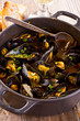 Miesmuscheln in Weinsauce