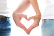 Foto: Love between us Love between us