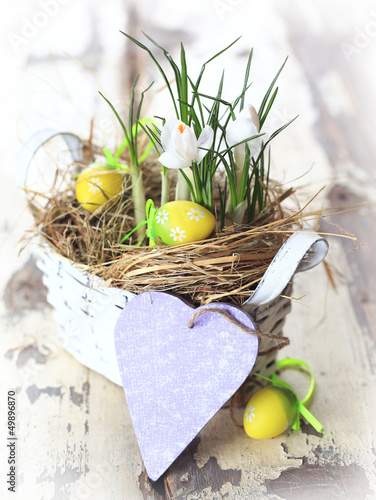 Photo: Frühlingskorb mit Herz Frühlingskorb mit Herz