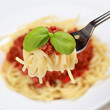 Spaghetti Bolognese auf einer Gabel