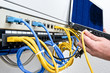 Netzwerkkabel anschliessen, Notebook #bn